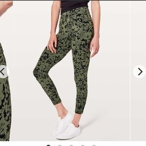 Lululemon In Movement Legging - Size 6